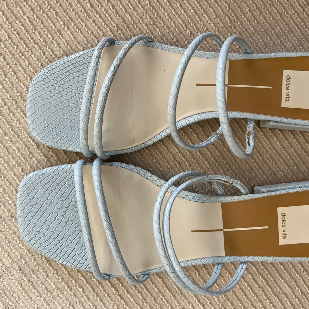 ***WORN ONCE*** Dolce Vita Sandals